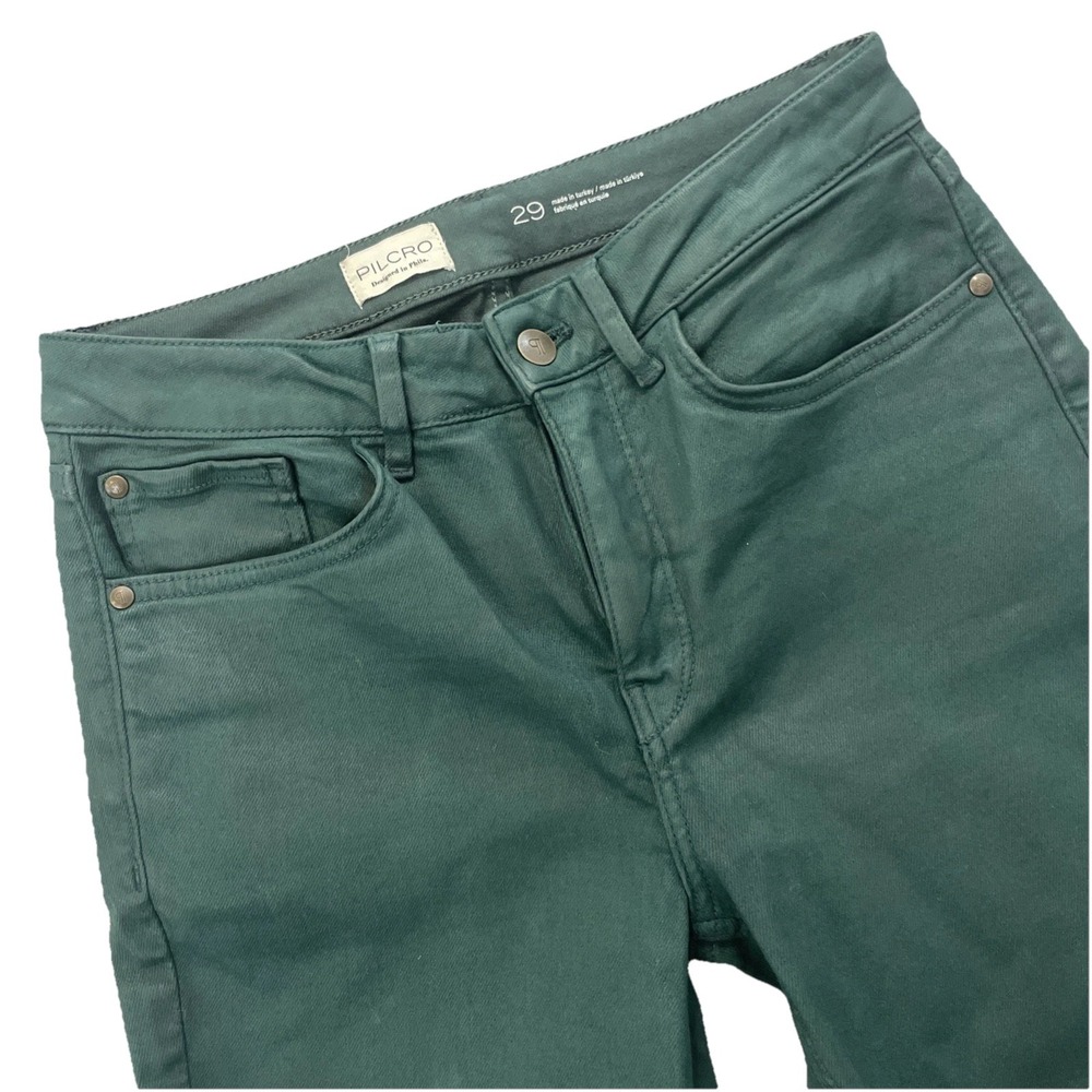 Anthropologie Pilcro The Yaya Coated Mid-Rise Crop Flare Jeans Green Size 26 EUC